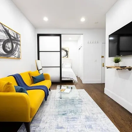 69-2D Stylish Lower East Side 1Br Apt